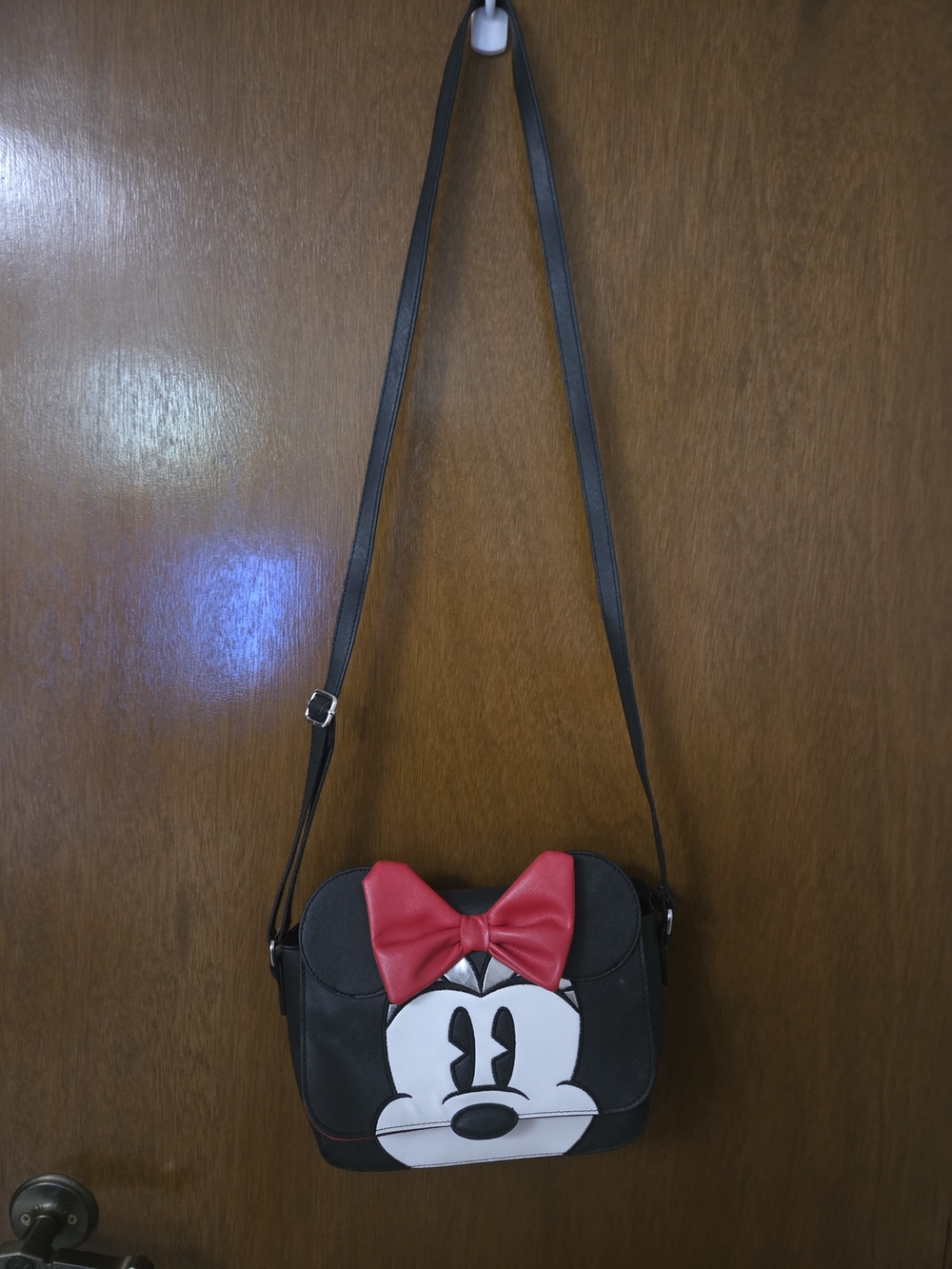 Disney Black Crossbody Bag with Red Bow Minnie Design